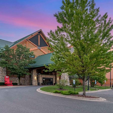 Three Bears Resort Waterpark Near Tomah Ascend Collection Warrens Extérieur photo