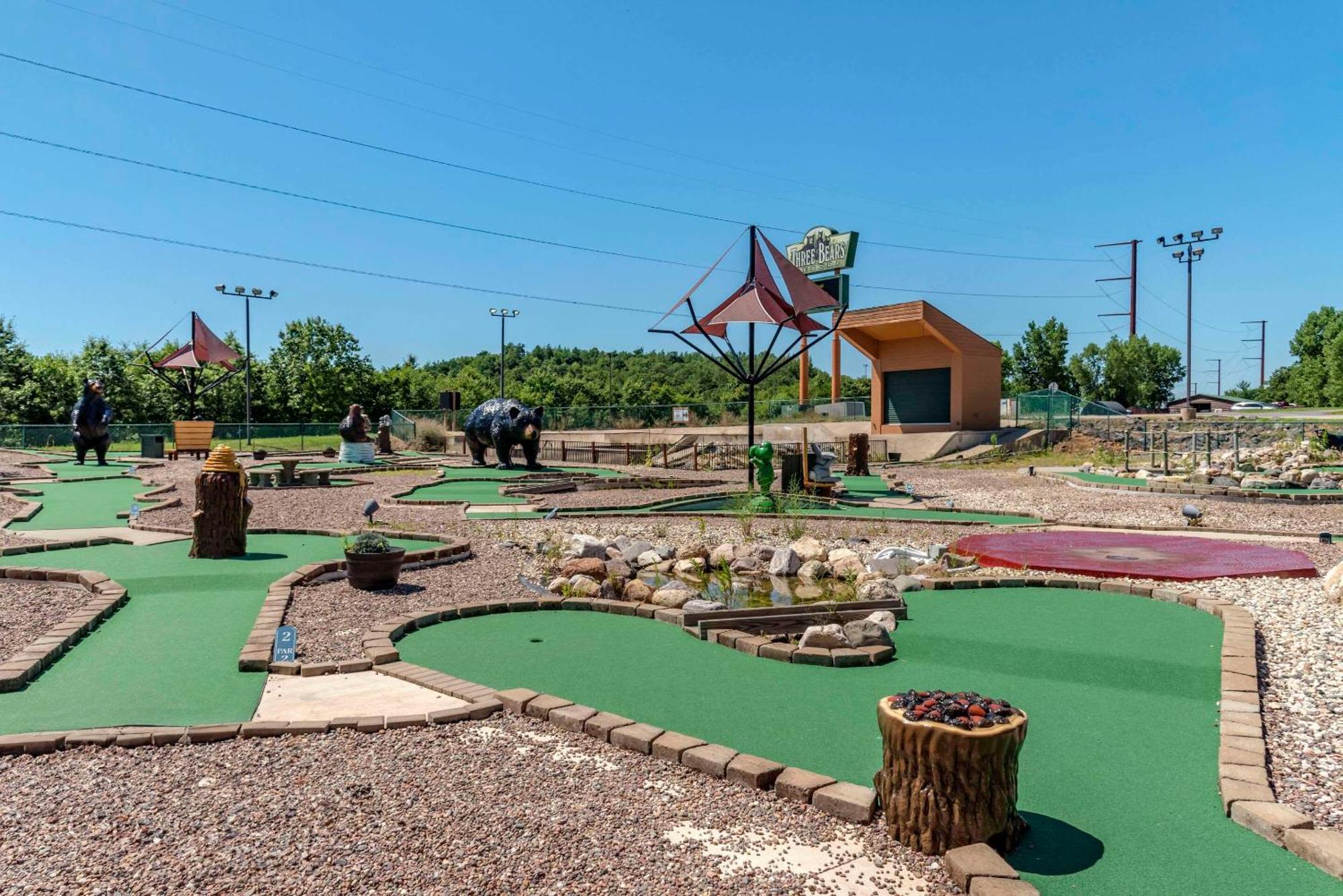 Three Bears Resort Waterpark Near Tomah Ascend Collection Warrens Extérieur photo