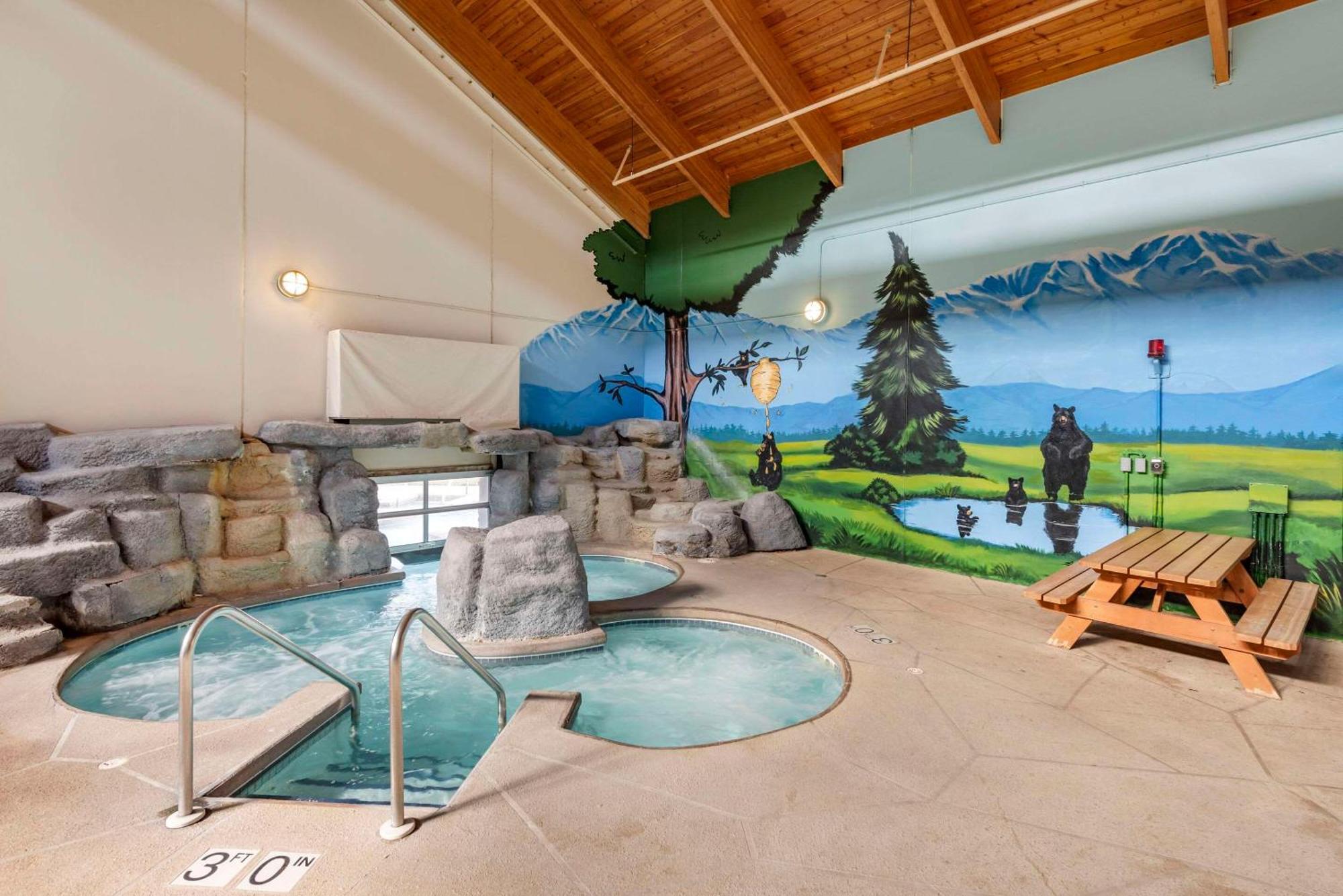 Three Bears Resort Waterpark Near Tomah Ascend Collection Warrens Extérieur photo